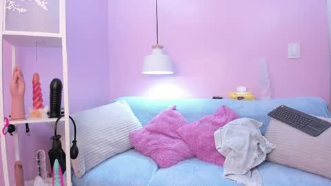 hiyakasudere online show from 05/04/26, 06:26