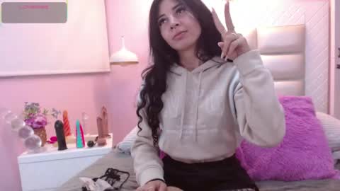 hiyakasudere online show from 05/19/26, 07:09