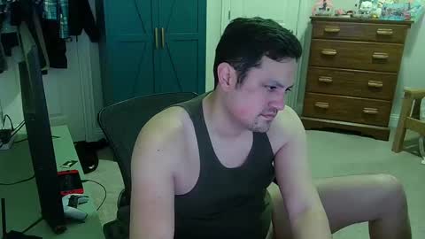 Snapshot of hlfasnman chatting on 02/11/25, 12:06 hlfasnman online show from 02/11/25, 12:06