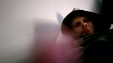 Snapshot of hnkkk88888 chatting on 09/24/25, 07:23 Fucker online show from 09/24/25, 07:23