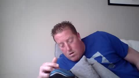 Snapshot of hockey258387 chatting on 03/11/25, 07:03 THE MAN online show from 03/11/25, 07:03