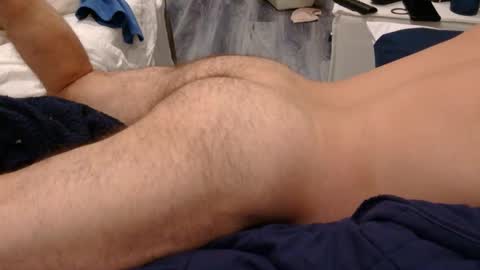 Snapshot of hockeyjock17 chatting on 03/09/26, 02:15 hockeyjock17 online show from 03/09/26, 02:15
