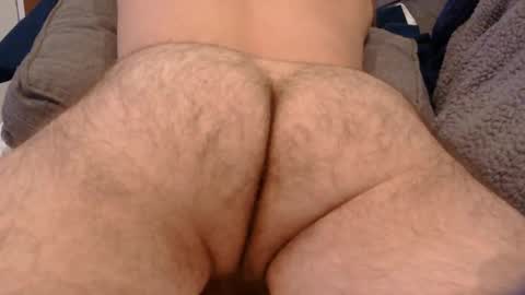 Snapshot of hockeyjock17 chatting on 03/23/26, 01:09 hockeyjock17 online show from 03/23/26, 01:09