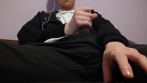 Hocthus -  online show from 02/15/25, 06:55