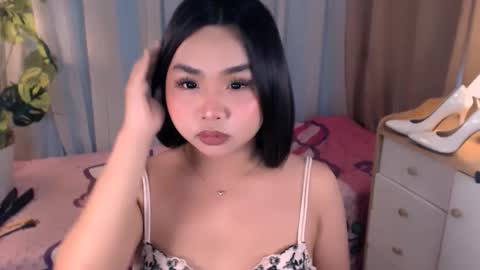 IM NEW HERE ITS ME GIA online show from 02/26/26, 10:20