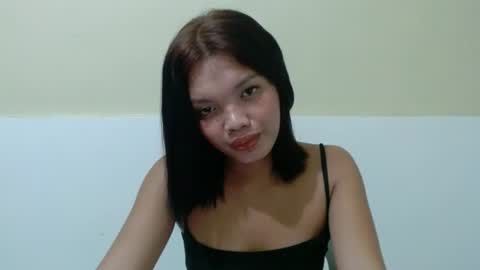 Guinevere3 online show from 06/30/26, 09:54