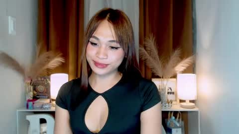 hoelymarie online show from 07/28/26, 06:31