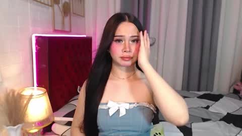 hoelymolly online show from 02/09/26, 08:29