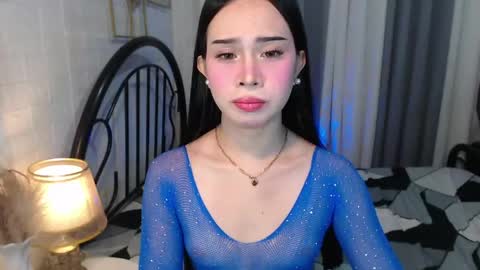hoelymolly online show from 05/14/26, 05:58