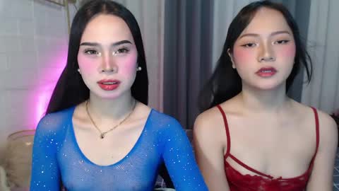 hoelymolly online show from 06/07/26, 07:28