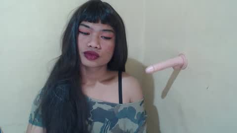 Snapshot of hoelyrafaela chatting on 04/26/26, 11:08 Rafaela3 online show from 04/26/26, 11:08