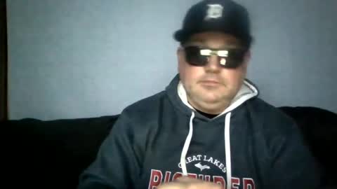 Snapshot of holden_minutz chatting on 07/29/26, 07:06 holden_minutz online show from 07/29/26, 07:06