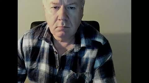 Holger online show from 02/11/25, 09:42