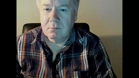 Holger online show from 02/23/25, 06:49