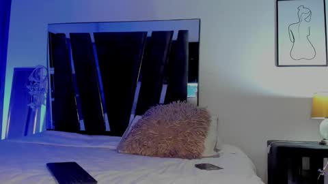 Mara online show from 11/04/25, 03:49