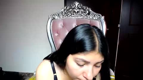 holly online show from 02/11/25, 12:16