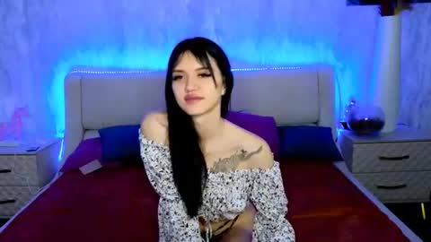 Holly online show from 06/11/26, 08:34