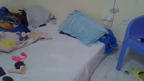 Snapshot of holly_molly11 chatting on 09/15/25, 09:09 holly molly11 online show from 09/15/25, 09:09