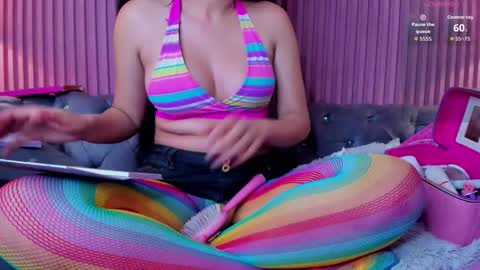 Holly online show from 10/07/25, 11:51