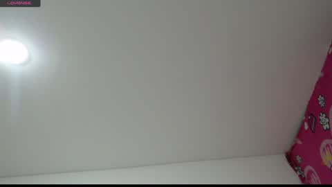 Snapshot of hollykoff chatting on 01/11/25, 05:41 space online show from 01/11/25, 05:41