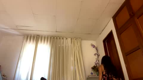 Snapshot of hollykoff chatting on 02/22/25, 05:13 space online show from 02/22/25, 05:13