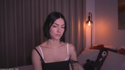 Holly Linder online show from 07/01/26, 02:02