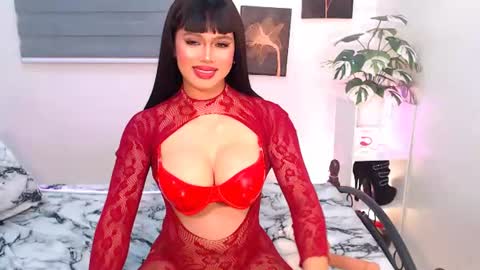 hollywoodstareme online show from 08/06/26, 07:05