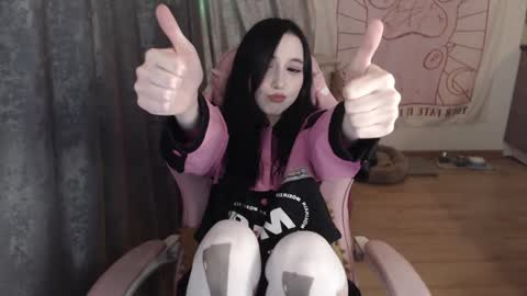 Snapshot of holy420loly chatting on 02/06/25, 05:40 Ho Lee Sheet online show from 02/06/25, 05:40