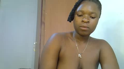Snapshot of holy_ebony chatting on 05/09/26, 09:14 holy_ebony online show from 05/09/26, 09:14