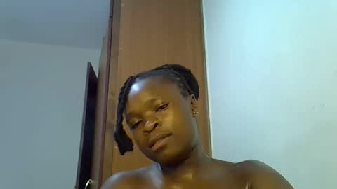 Snapshot of holy_ebony chatting on 05/11/26, 04:04 holy_ebony online show from 05/11/26, 04:04