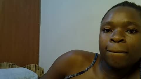 Snapshot of holy_ebony chatting on 05/25/26, 06:08 holy_ebony online show from 05/25/26, 06:08