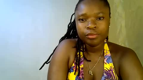 Snapshot of holy_ebony chatting on 05/27/26, 03:20 holy_ebony online show from 05/27/26, 03:20