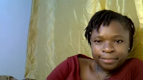 Snapshot of holy_ebony chatting on 06/13/26, 01:25 holy_ebony online show from 06/13/26, 01:25
