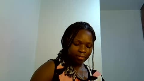 holy_ebony online show from 07/19/26, 06:44
