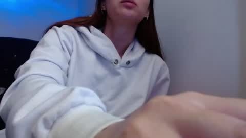 holy_julii online show from 07/29/26, 03:15