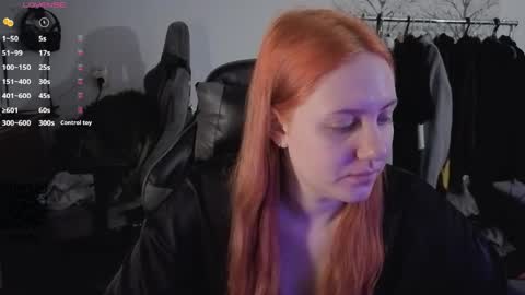 Snapshot of holy_kveta chatting on 04/08/26, 03:06 Kviki online show from 04/08/26, 03:06