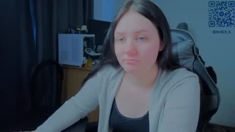 Kviki online show from 06/17/26, 03:42