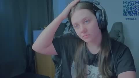 Kviki online show from 07/17/26, 04:08