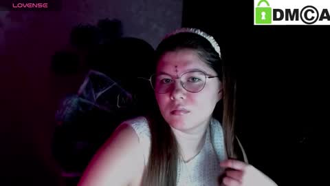 Snapshot of holy_michela chatting on 10/31/25, 03:29 Welcome guys Pleasure to see you all here My name is MichaelaTip menu is active Private is open online show from 10/31/25, 03:29