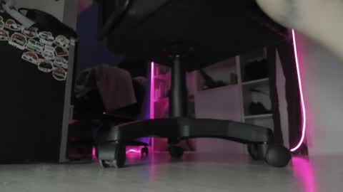 holy_mistresss online show from 04/14/26, 08:09