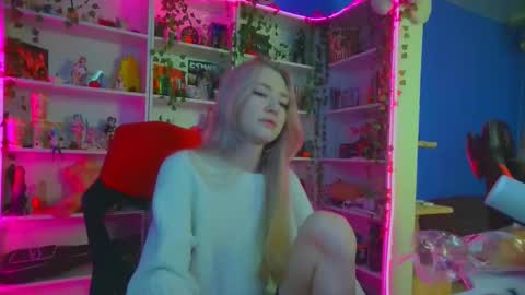 Rumi online show from 11/14/25, 09:19