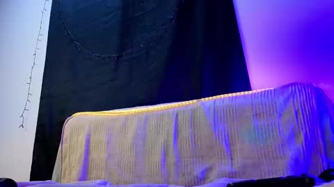      online show from 01/19/25, 06:31