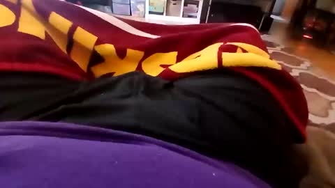 holycannoli123 online show from 10/30/25, 01:01