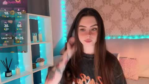 Mia online show from 05/26/26, 03:24
