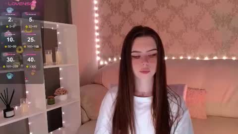 Mia online show from 07/02/26, 03:06