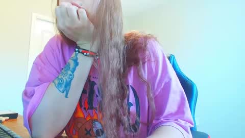 Viktoria online show from 12/11/24, 04:31