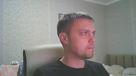 Henry online show from 02/10/25, 04:14