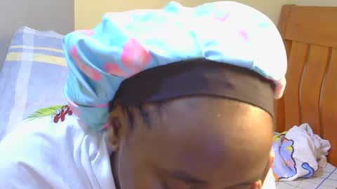 honey_caddy online show from 06/24/26, 05:06