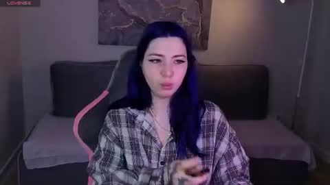 Snapshot of honey_cherrry chatting on 06/10/26, 01:50 Honey online show from 06/10/26, 01:50