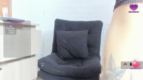 honey_darcy online show from 07/26/26, 05:53